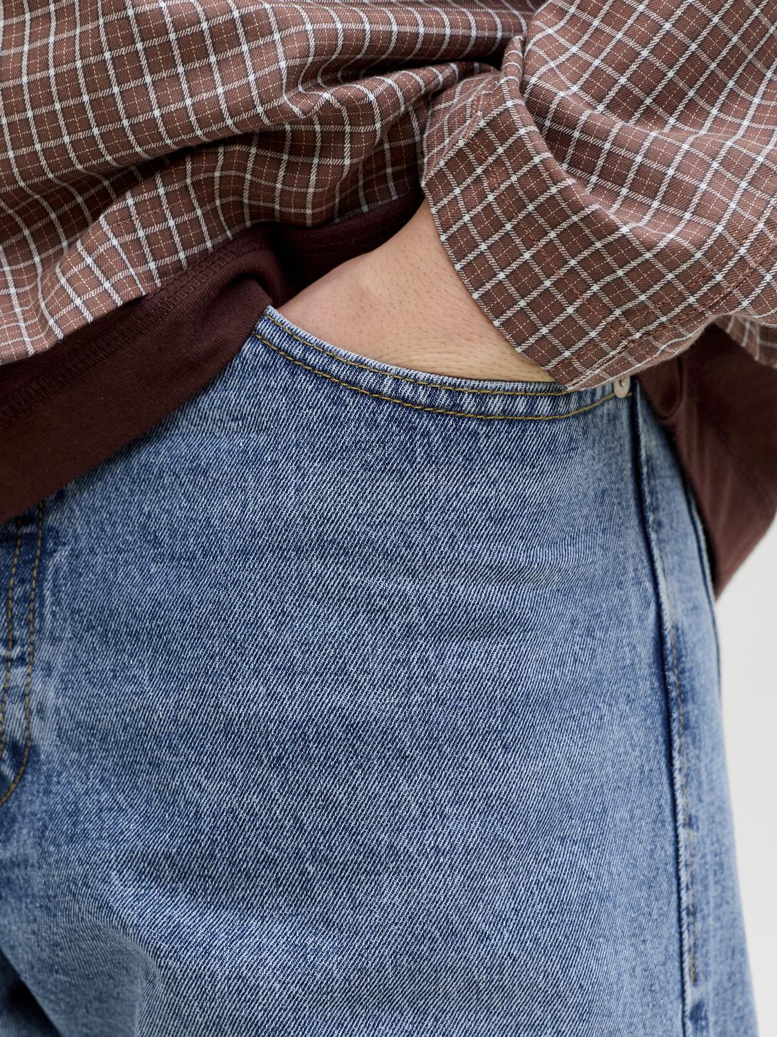 model_shot-detail